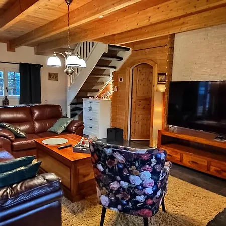 Frueher Familienzeit Chalet Lathum